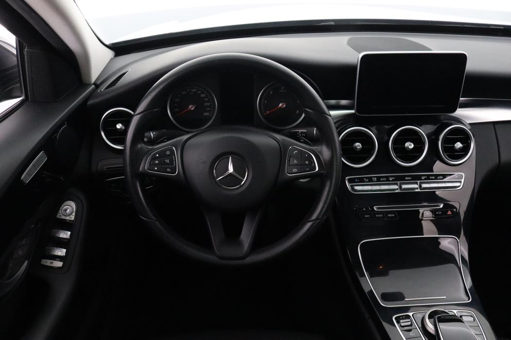 MERCEDES-BENZ C 2015