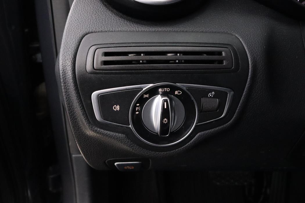 MERCEDES-BENZ C 2015