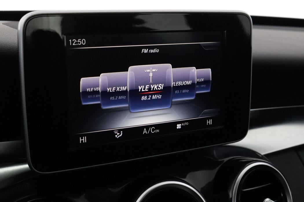 MERCEDES-BENZ C 2015