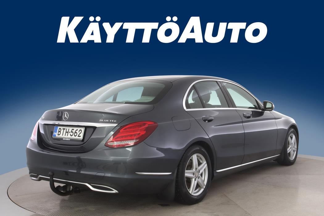 MERCEDES-BENZ C 2015