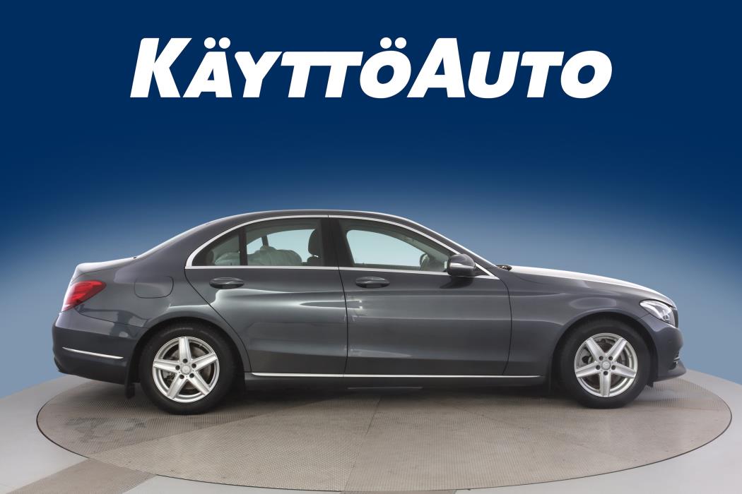 MERCEDES-BENZ C 2015