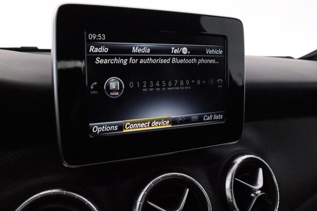 MERCEDES-BENZ CLA 2016