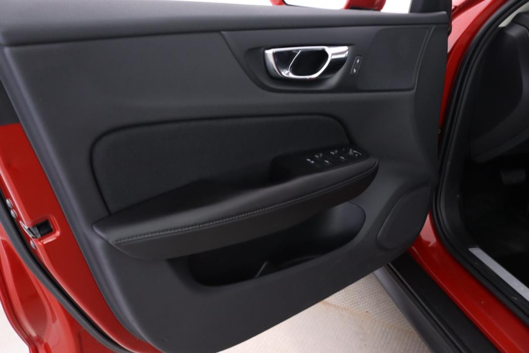 VOLVO V60 Cross Country 2019