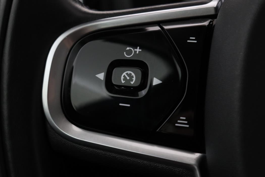 VOLVO V60 Cross Country 2019