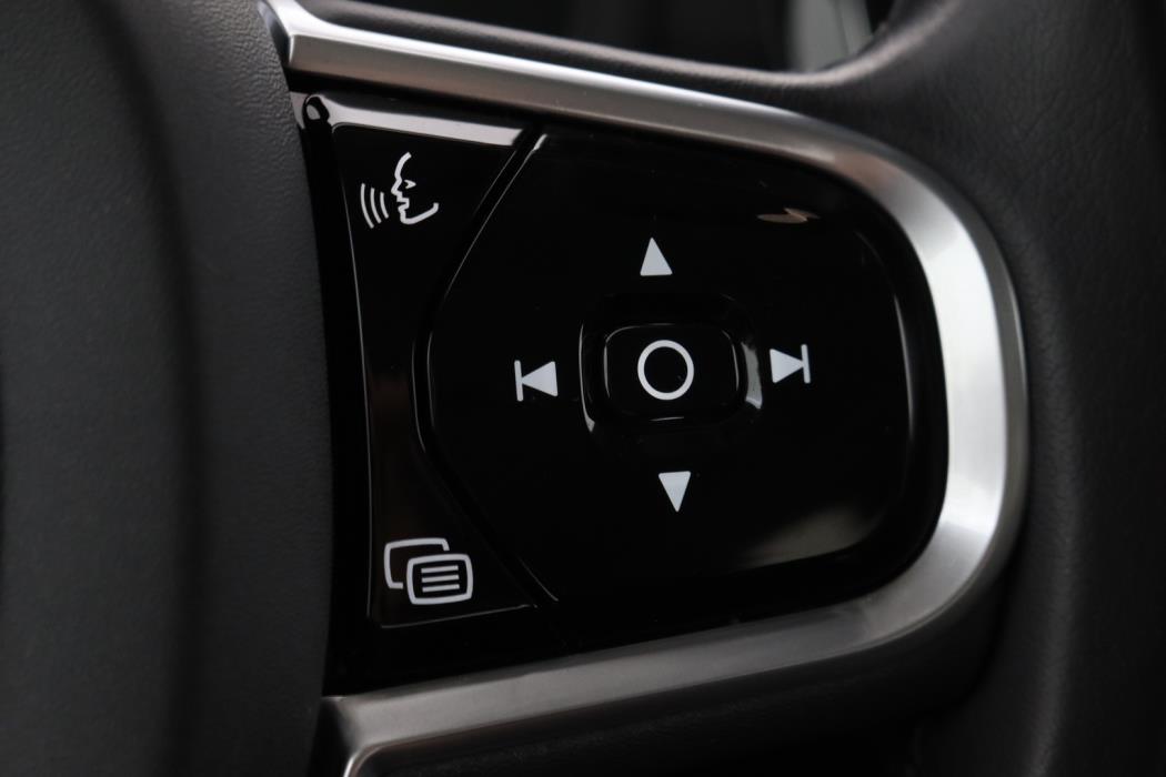 VOLVO V60 Cross Country 2019