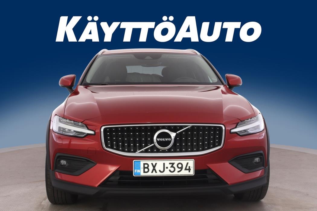 VOLVO V60 Cross Country 2019