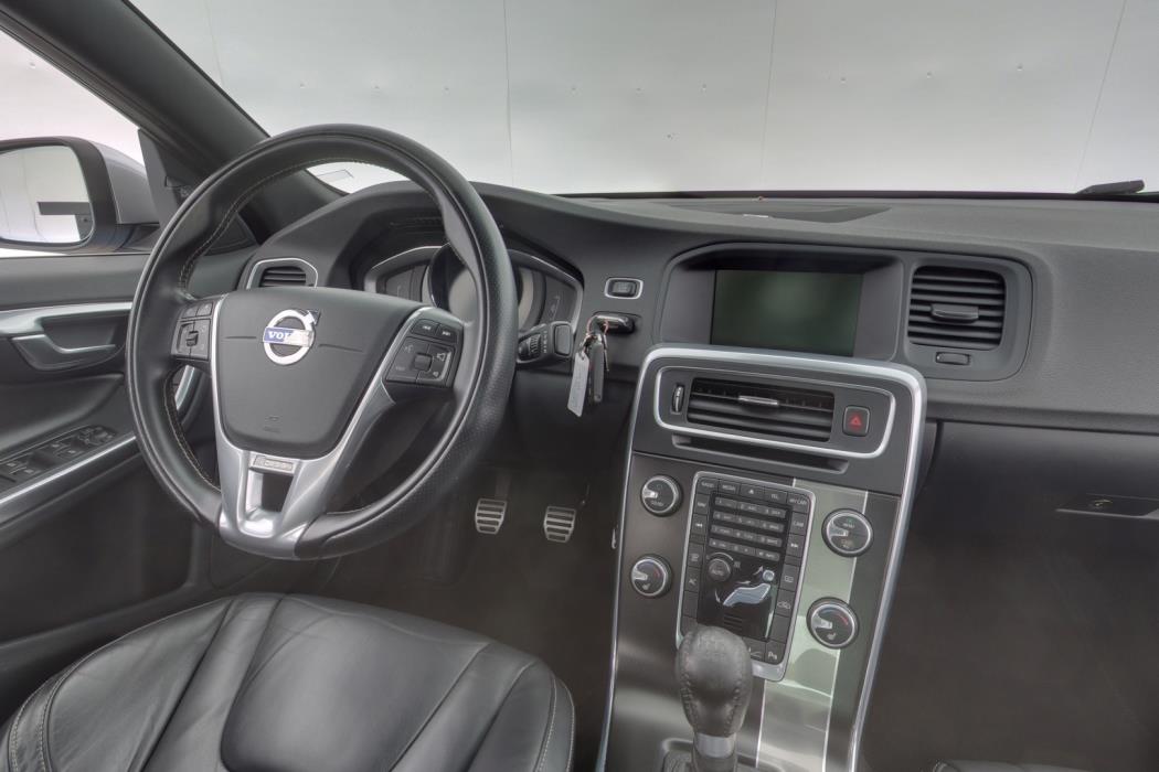 VOLVO S60 2013