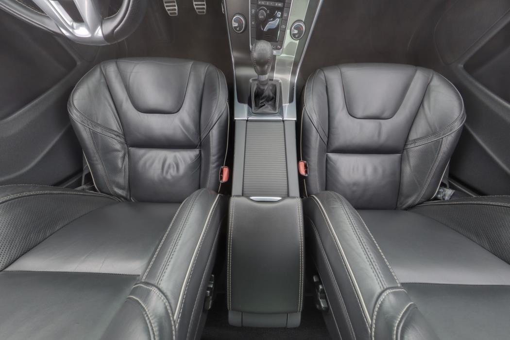 VOLVO S60 2013