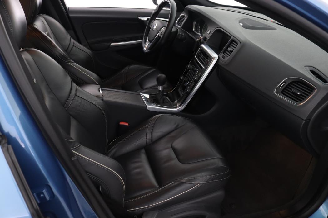 VOLVO S60 2013
