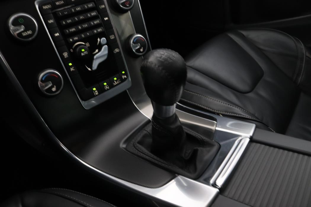 VOLVO S60 2013