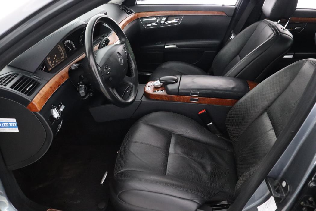 MERCEDES-BENZ S 2006