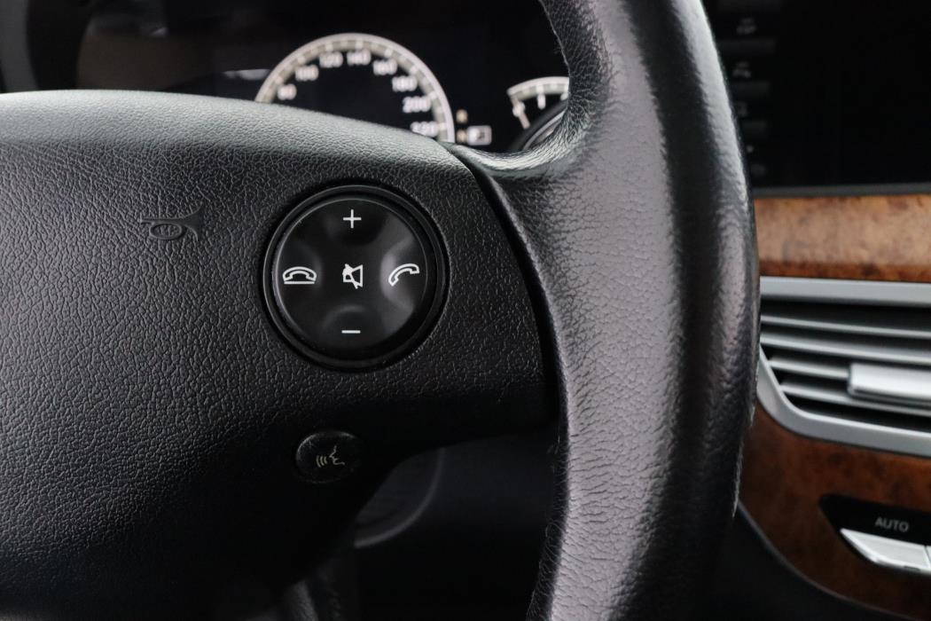 MERCEDES-BENZ S 2006