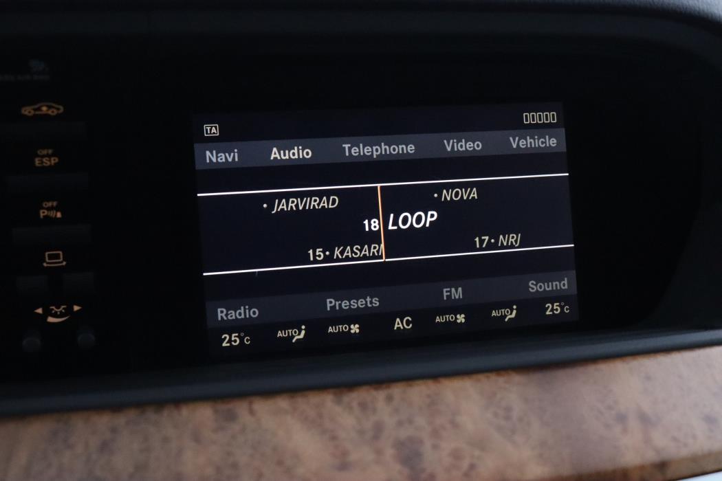 MERCEDES-BENZ S 2006