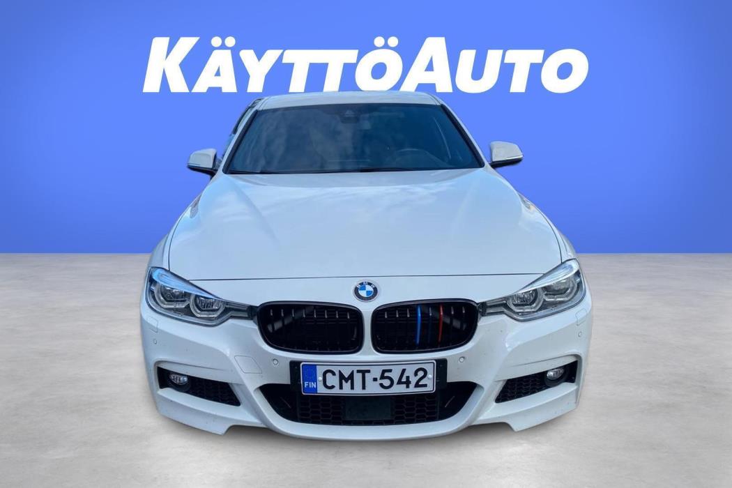 BMW 330 2016