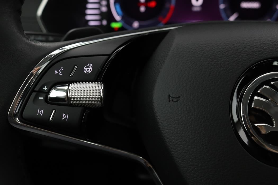 SKODA Octavia 2021