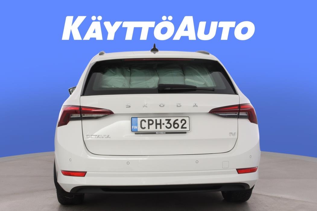 SKODA Octavia 2021