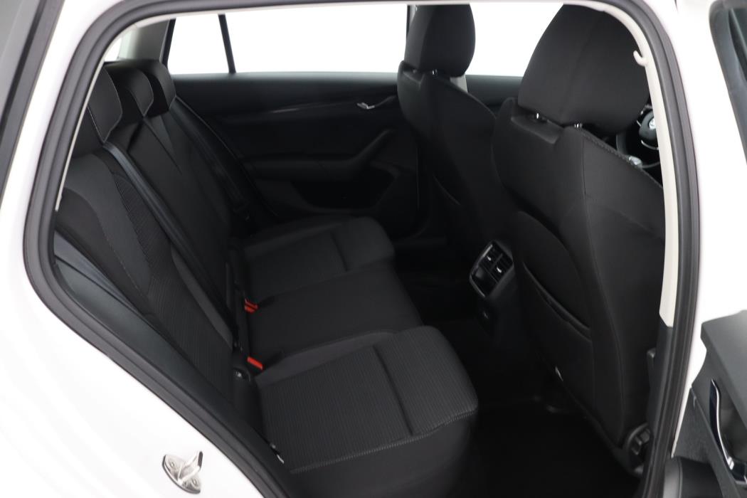 SKODA Octavia 2021