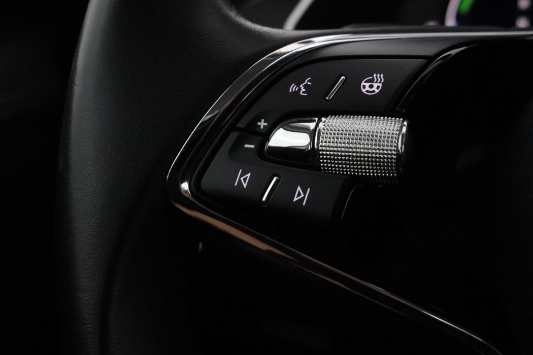 SKODA Octavia 2021