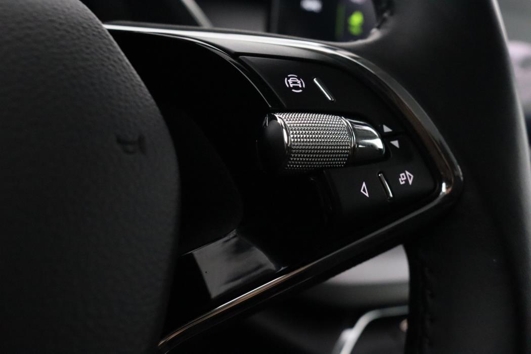 SKODA Octavia 2021