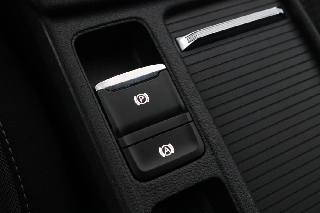 SKODA Octavia 2021