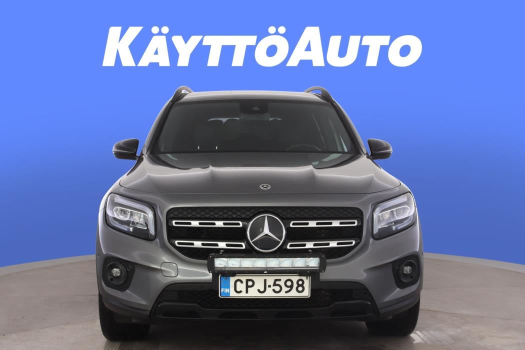 MERCEDES-BENZ GLB 2021