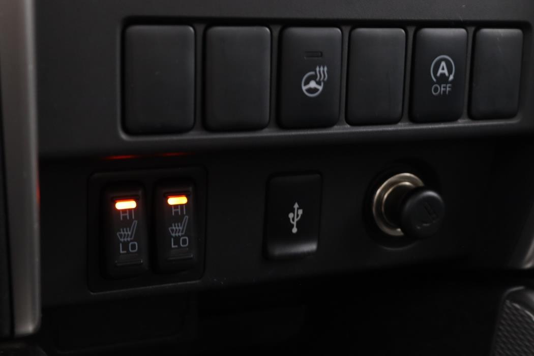 MITSUBISHI L200 2022