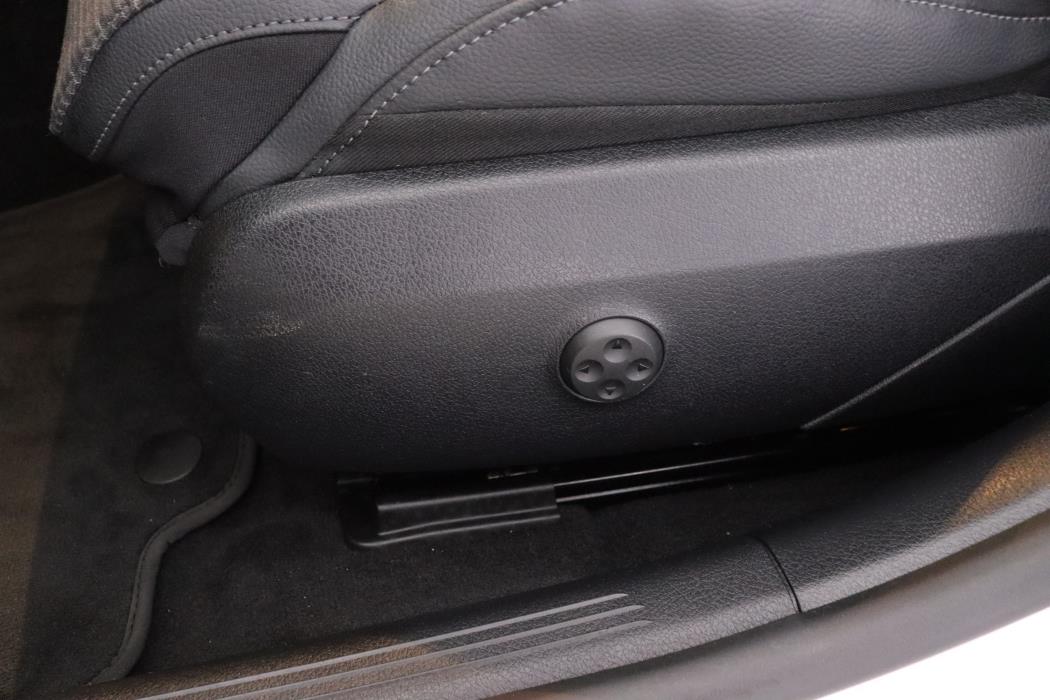 MERCEDES-BENZ C 2022