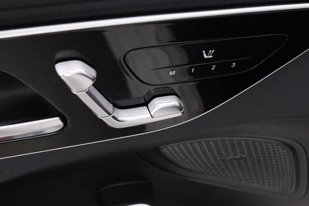 MERCEDES-BENZ C 2022