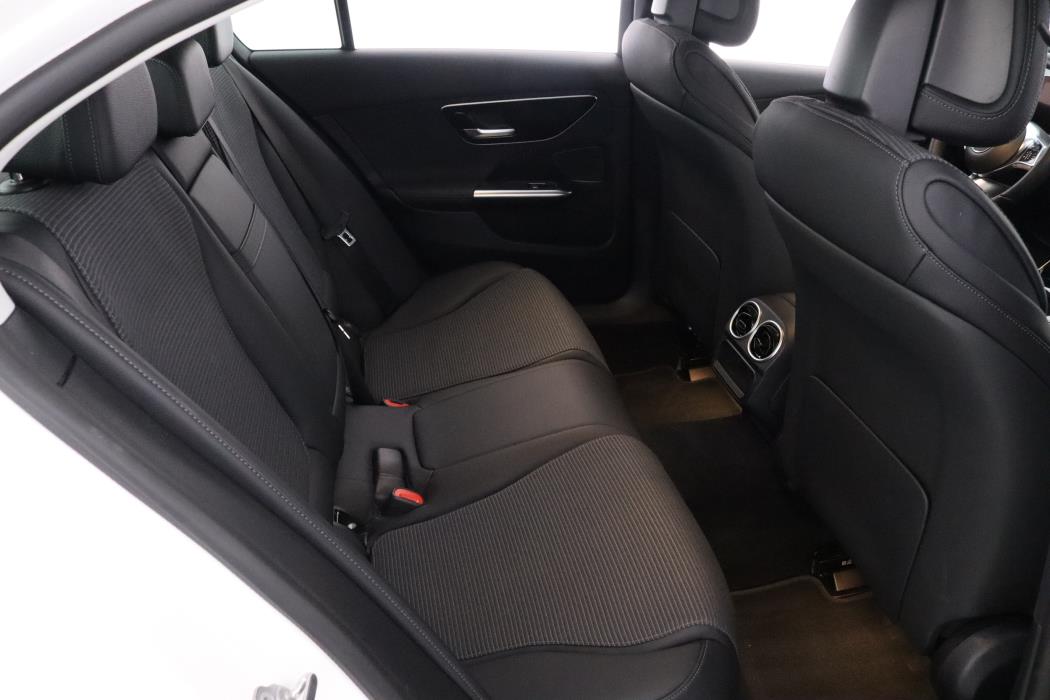 MERCEDES-BENZ C 2022