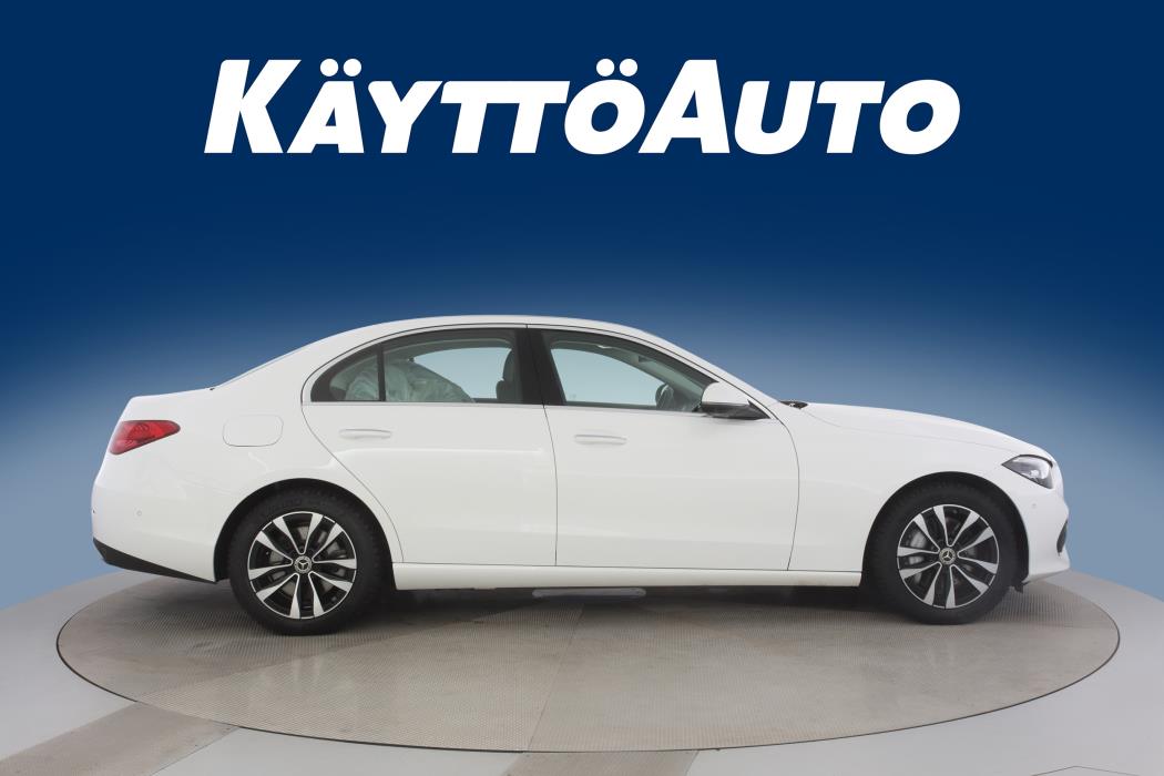 MERCEDES-BENZ C 2022