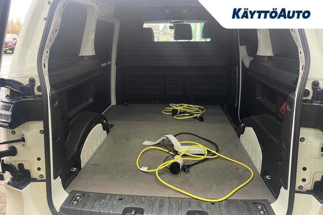 VOLKSWAGEN ID. Buzz Cargo 2024