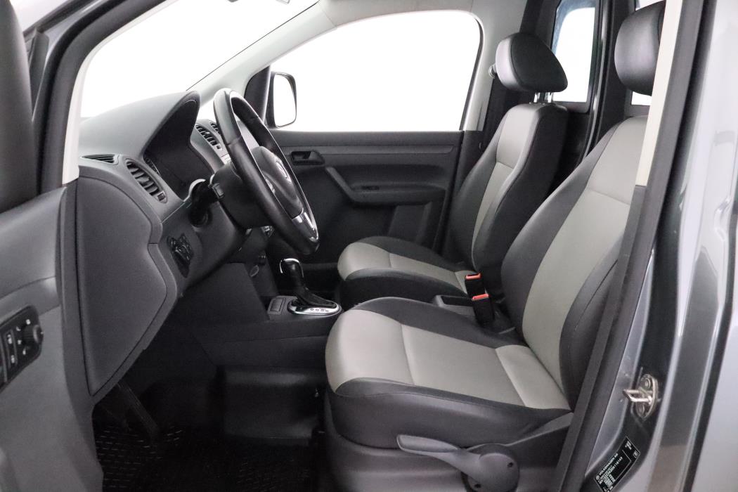 VOLKSWAGEN Caddy Maxi 2013