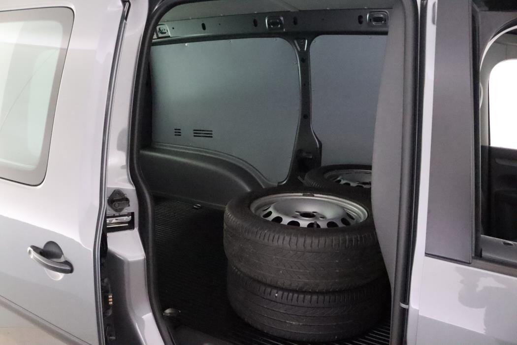 VOLKSWAGEN Caddy Maxi 2013