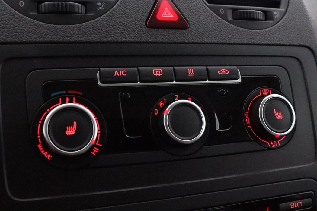 VOLKSWAGEN Caddy Maxi 2013