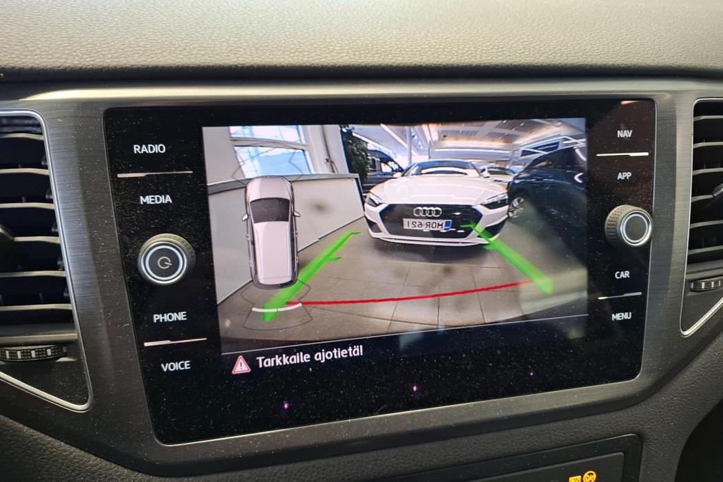 VOLKSWAGEN Golf Sportsvan 2017