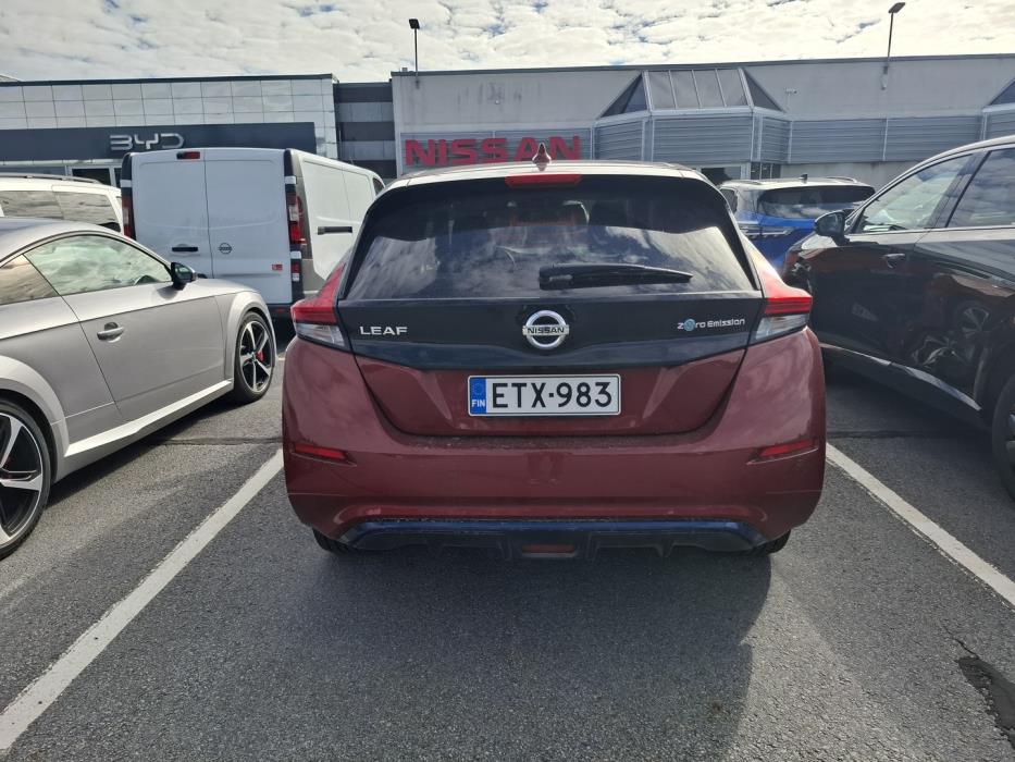 NISSAN Leaf 2021