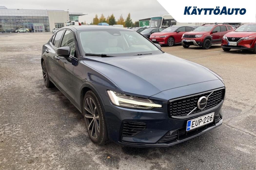 VOLVO S60 2023
