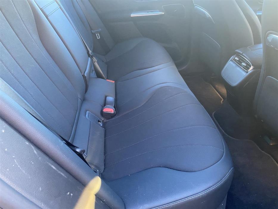 MERCEDES-BENZ EQE 2024