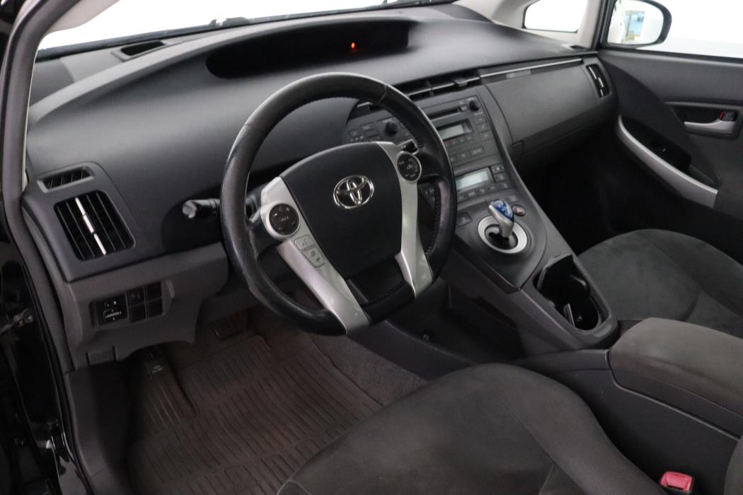 TOYOTA Prius 2010