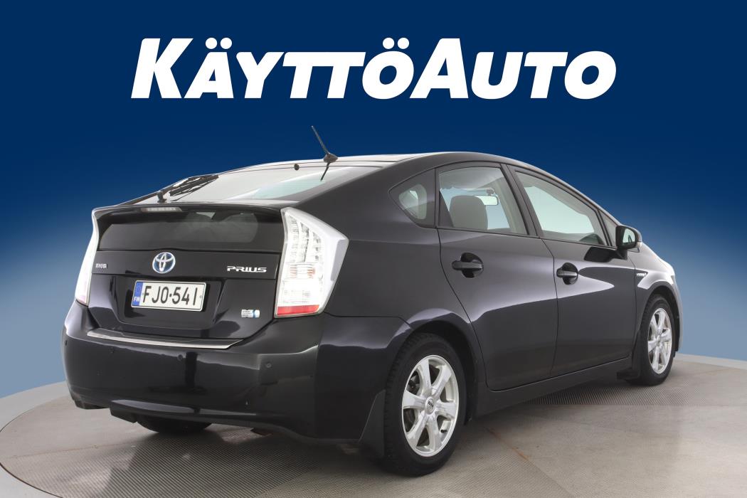 TOYOTA Prius 2010