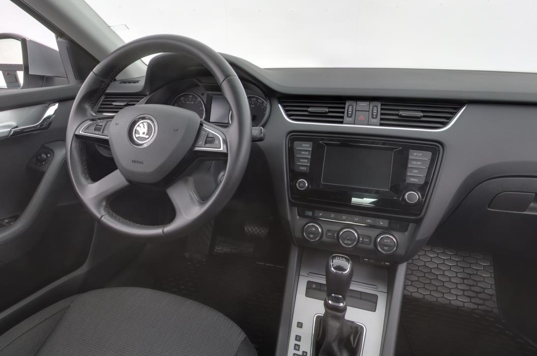 SKODA Octavia 2013