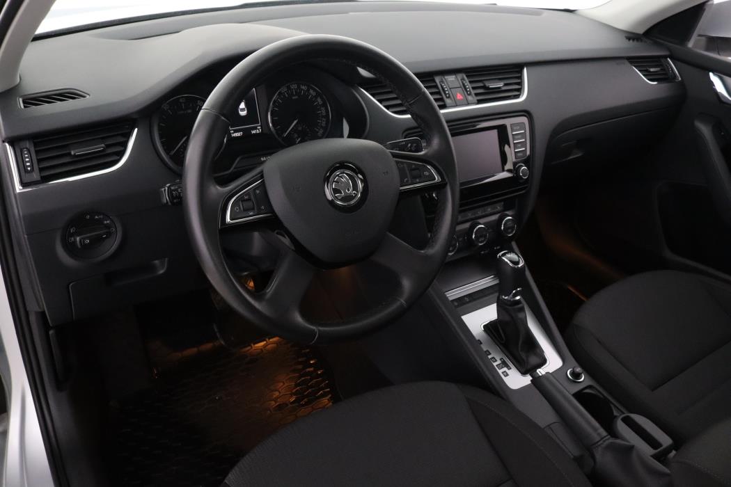 SKODA Octavia 2013