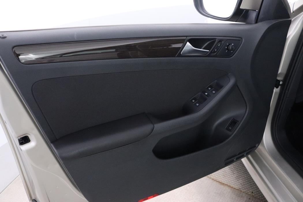 VOLKSWAGEN Jetta 2015