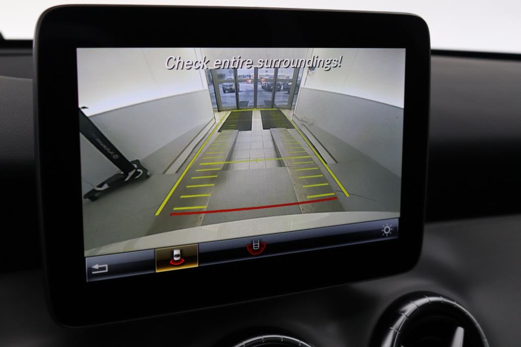 MERCEDES-BENZ CLA 2018