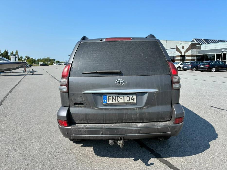 TOYOTA Land Cruiser 2006