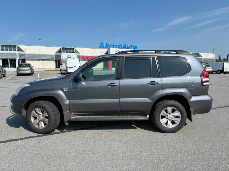 TOYOTA Land Cruiser 2006