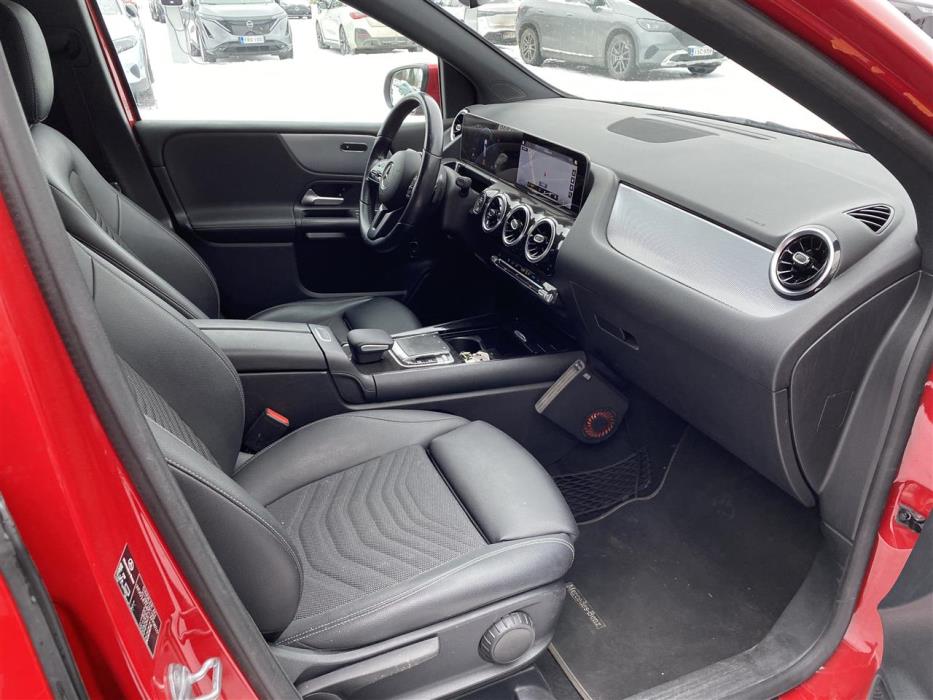 MERCEDES-BENZ B 2019