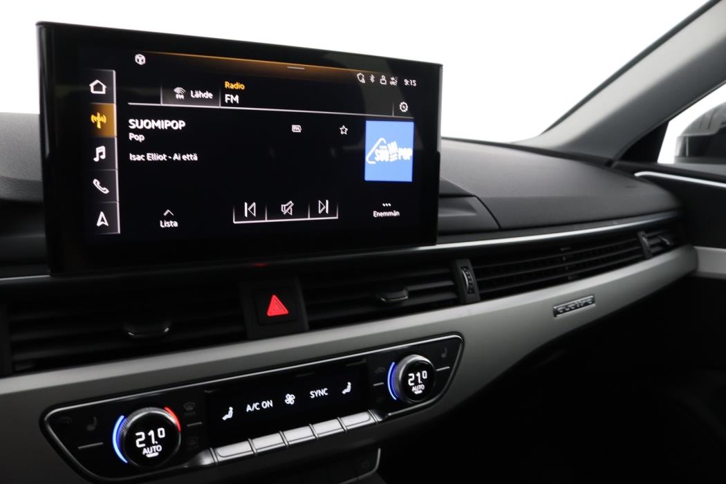 AUDI A4 2020