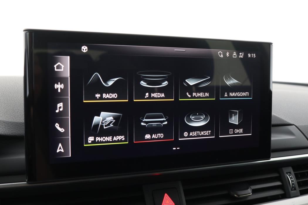 AUDI A4 2020