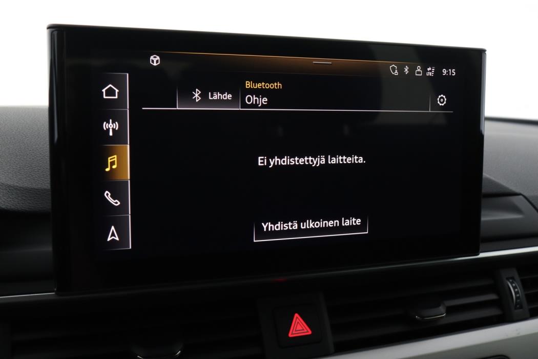 AUDI A4 2020
